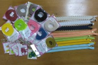 レースファスナーも扱っています