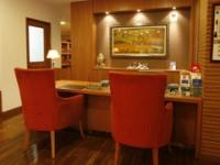 コンシェルジュデスク