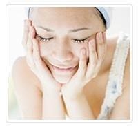 フェイス(顔)トリートメントコース(60分)…13,000円⇒6,500円