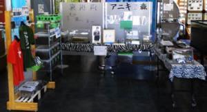 哀川翔さんのカブト・クワガタをお預かりして展示してます。