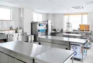 和菓子・洋菓子・パン教室を開催