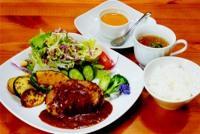 ハンバーグランチ　1200円