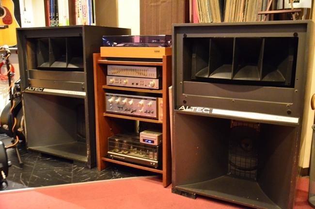 レコード持参も大歓迎