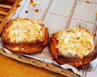 クロワッサン アマンド