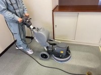 カーペット清掃
オフィス・ホテルなどのフロアカーペット