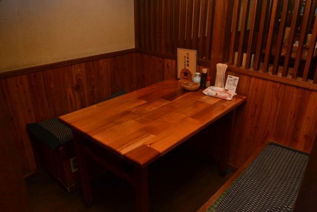 木を基調にした内観