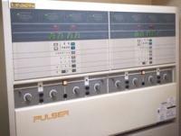 《低周波治療器》