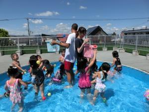 Game: Toss the Balls!