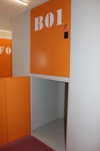 Bタイプ　（ロッカー型８室）