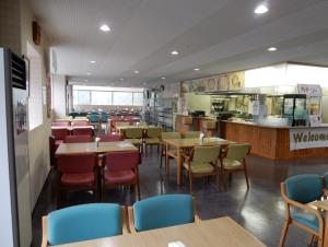 山麓駅食堂(2階)