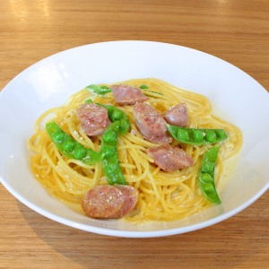 サルシッチャソーセージのサフランクリームパスタ 1490円