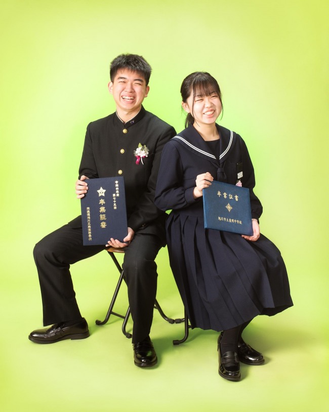 ご卒業、ご入学、ご就職記念に。