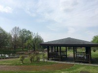 敷地内には休憩できるスペースもあります