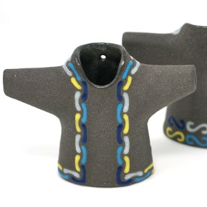 釉盛上アイヌ紋一輪挿し