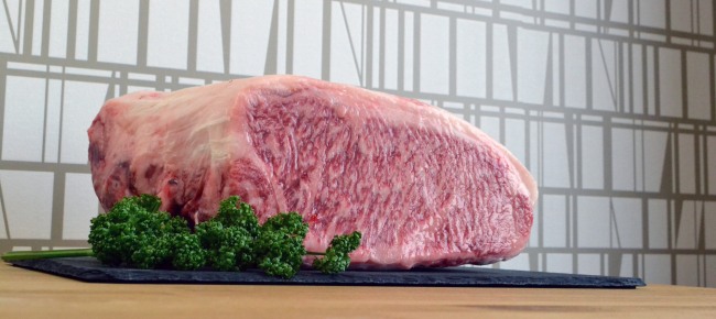 道産食材そのものの旨みを味わう炭火焼き専門店