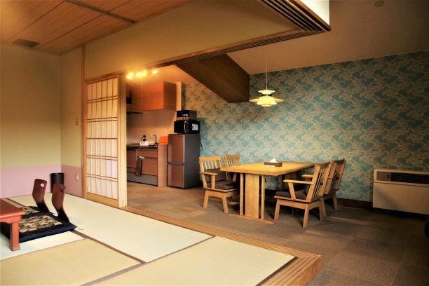 和洋室キッチン、バスルーム付き