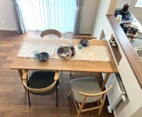 【素朴さや手作り感を大切にした、ナチュラルでアンティークな家】