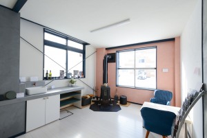 オンザウォール