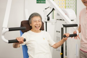 チェストプレスで上半身を鍛えよう！