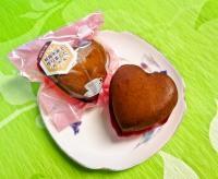 米粉マドレーヌ　各150円