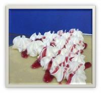 ソースホイップ(ブルーベリー)　330円(税込)