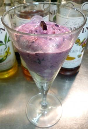 ワンタイムチャンス-巨峰ベリー-(オリジナルデザート)