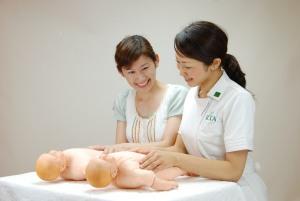 ベビーマッサージセラピスト取得講座