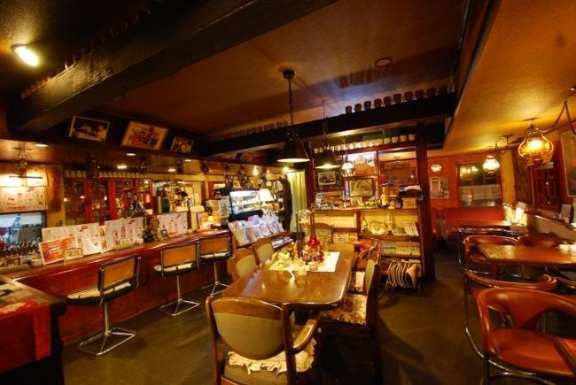 店内、奥より・・・