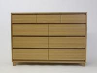 耐震チェスト　　　　　　　　　　　　　　　　ロータイプライト色