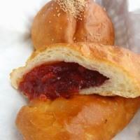 ㊤:あんぱん ㊦:ジャムぱん