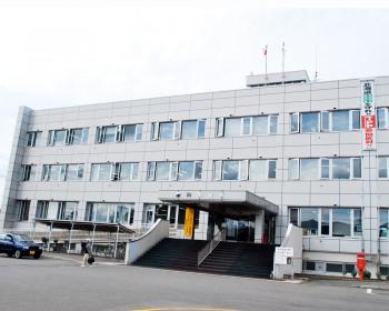 深川市商工労政課