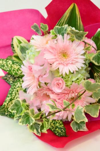 株式会社はなしん