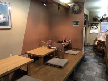 飲み喰い処 つきやま